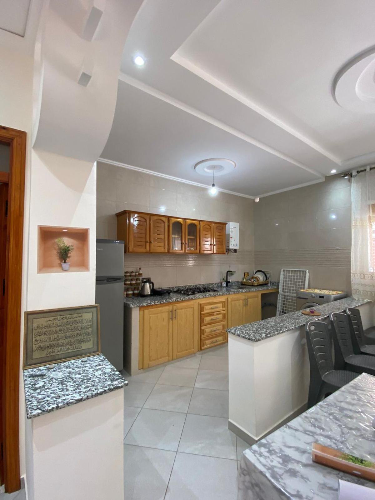 Al Hoceïma Appartement Proche De La Corniche מראה חיצוני תמונה